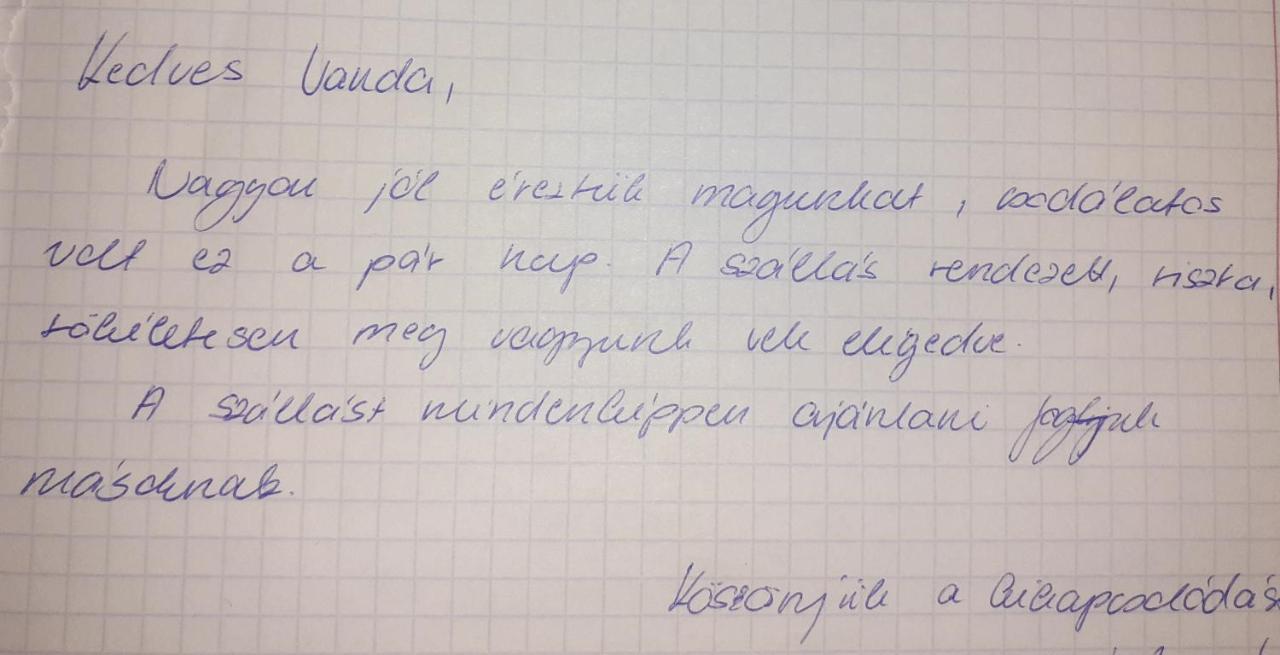 דירות Ekszerdoboz Apartman אגר מראה חיצוני תמונה